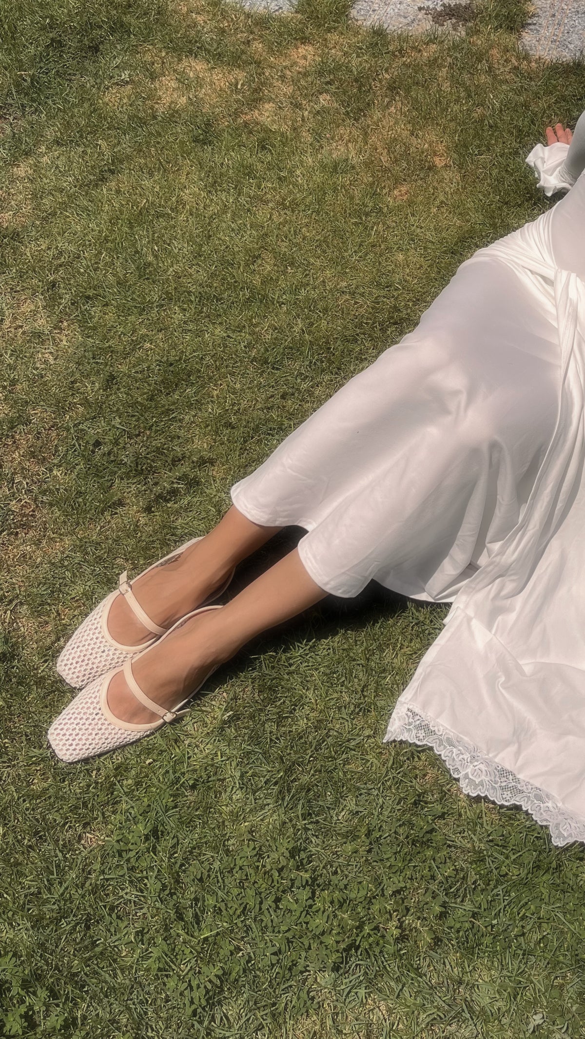 Angela Mesh Flats in Beige
