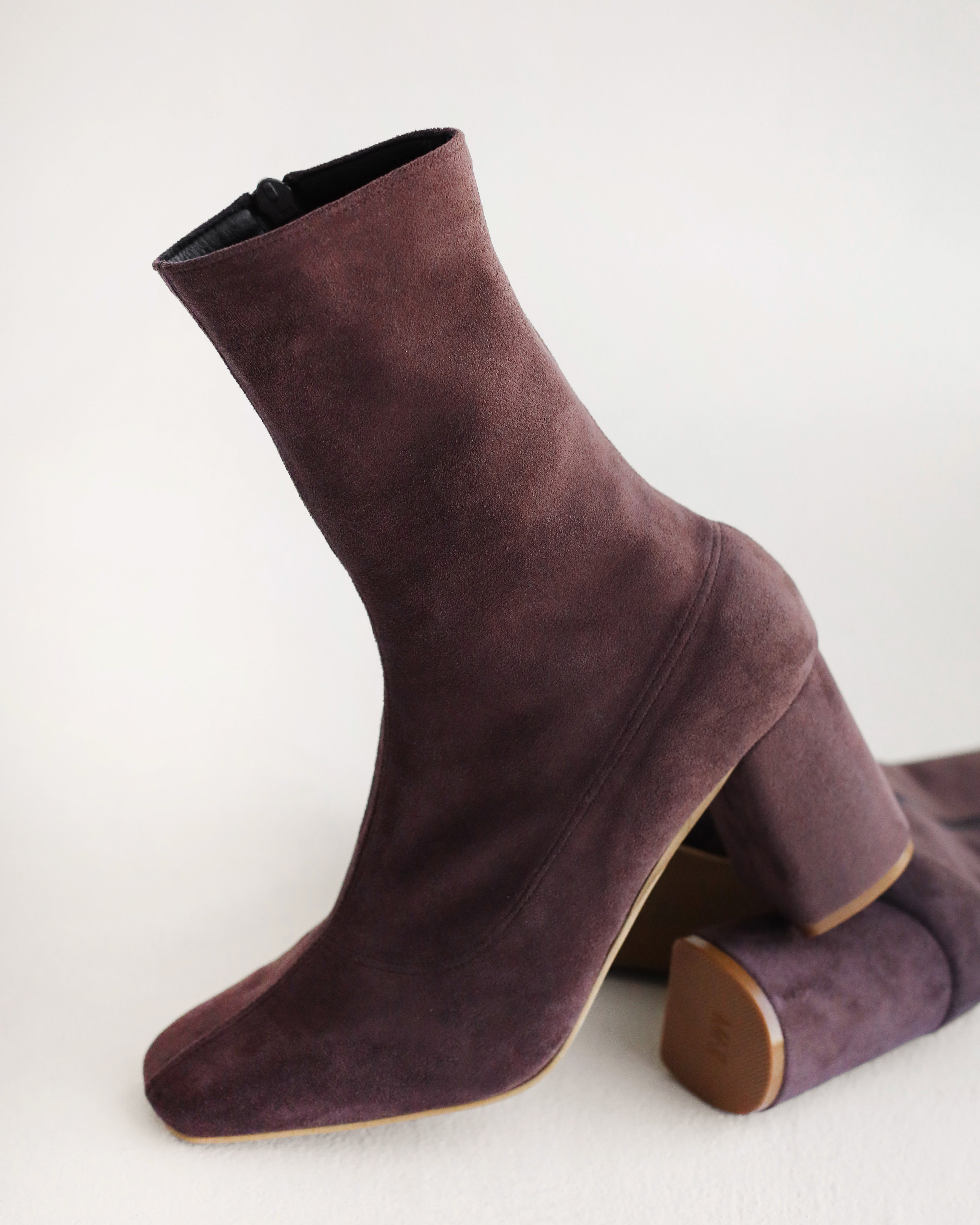 Square suede ankle boots in brown