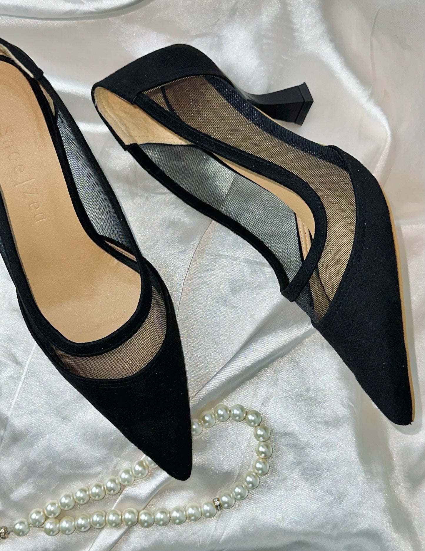 Mesh heels