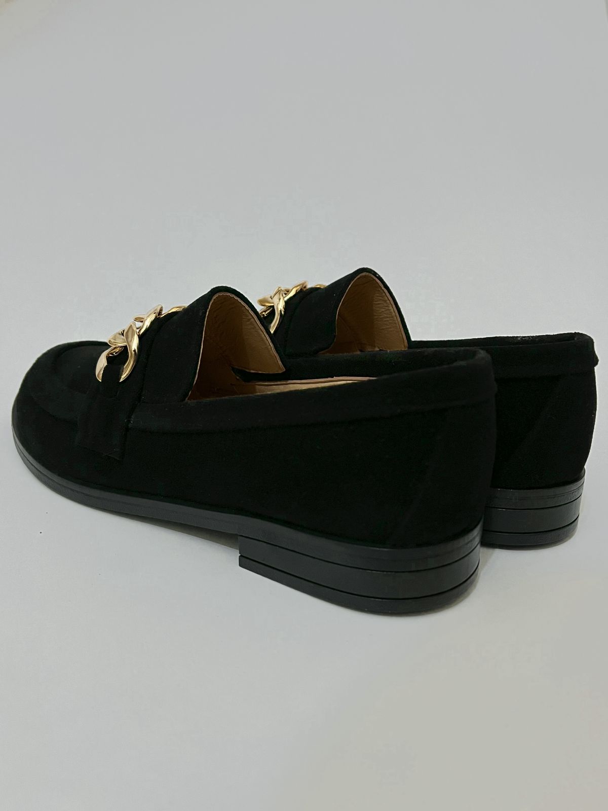 Black suede Mocassini