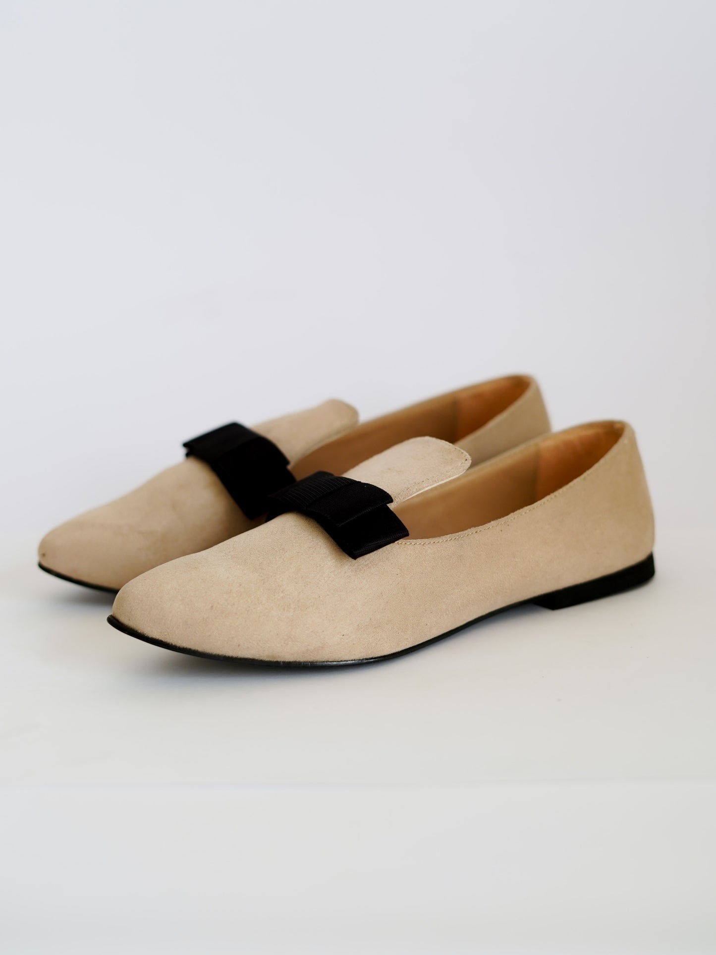 Beige Pointed Bow Loafers