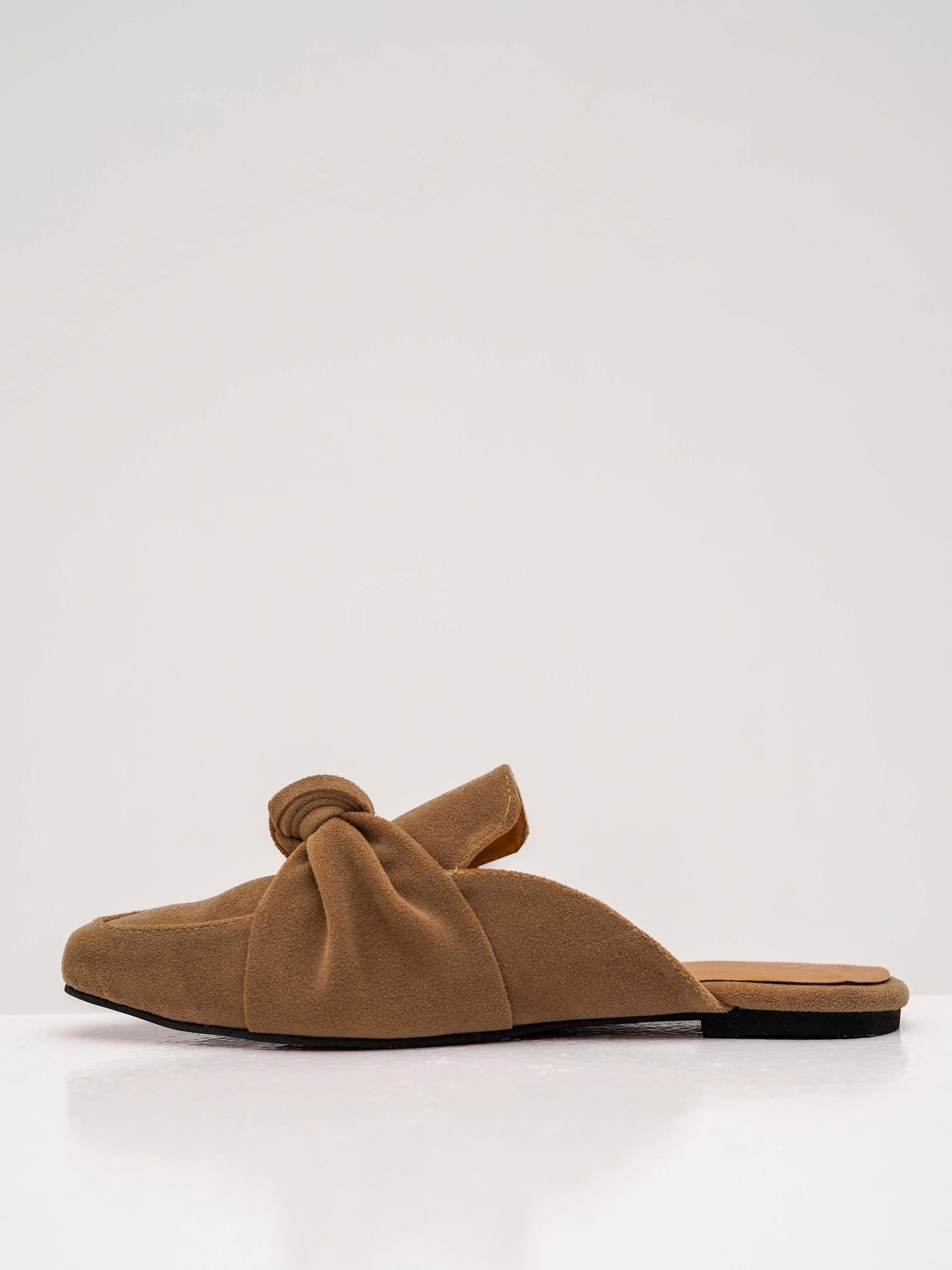 Café Square Toe Knot Mules