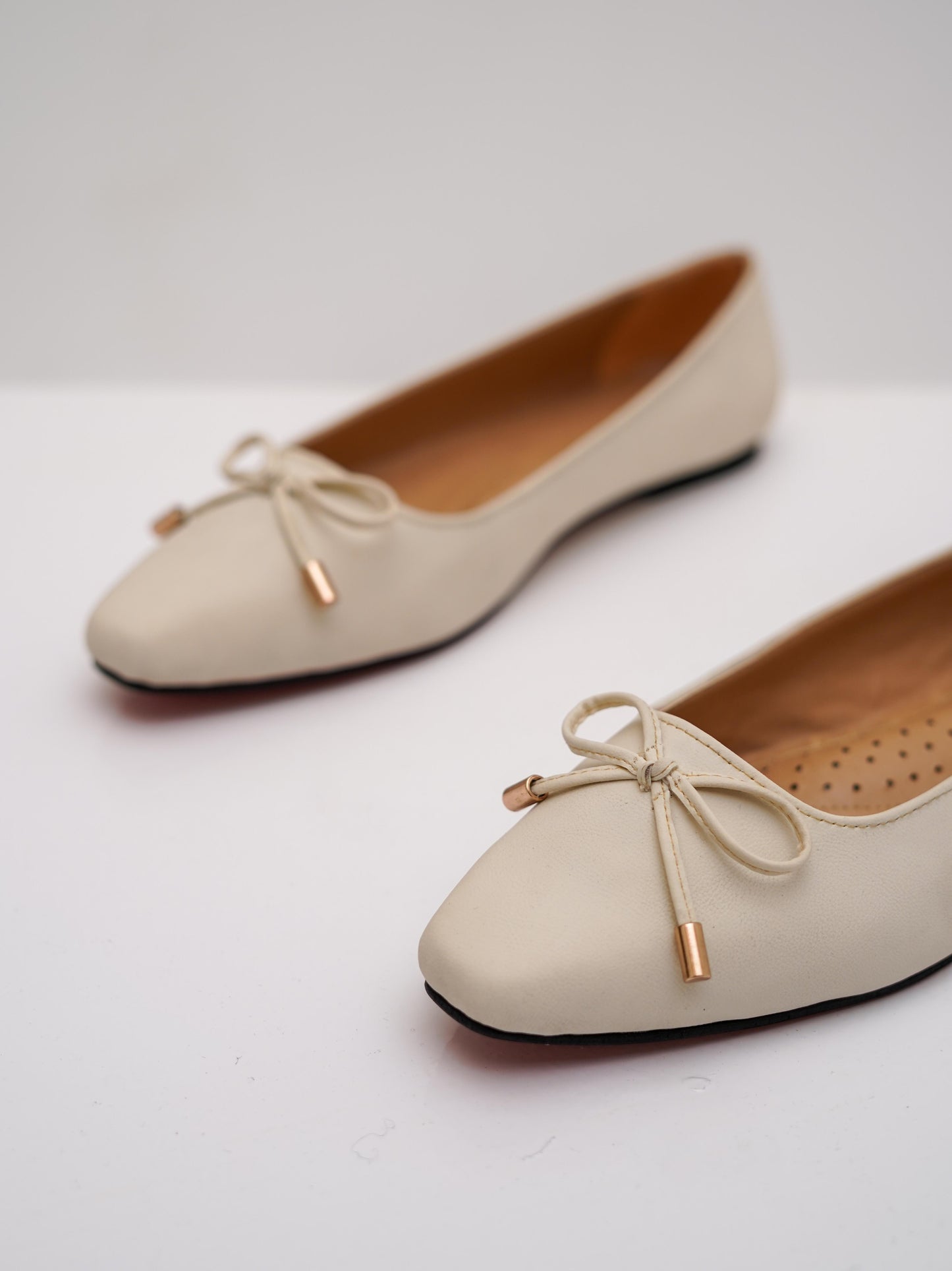 Light Beige classic ballerina