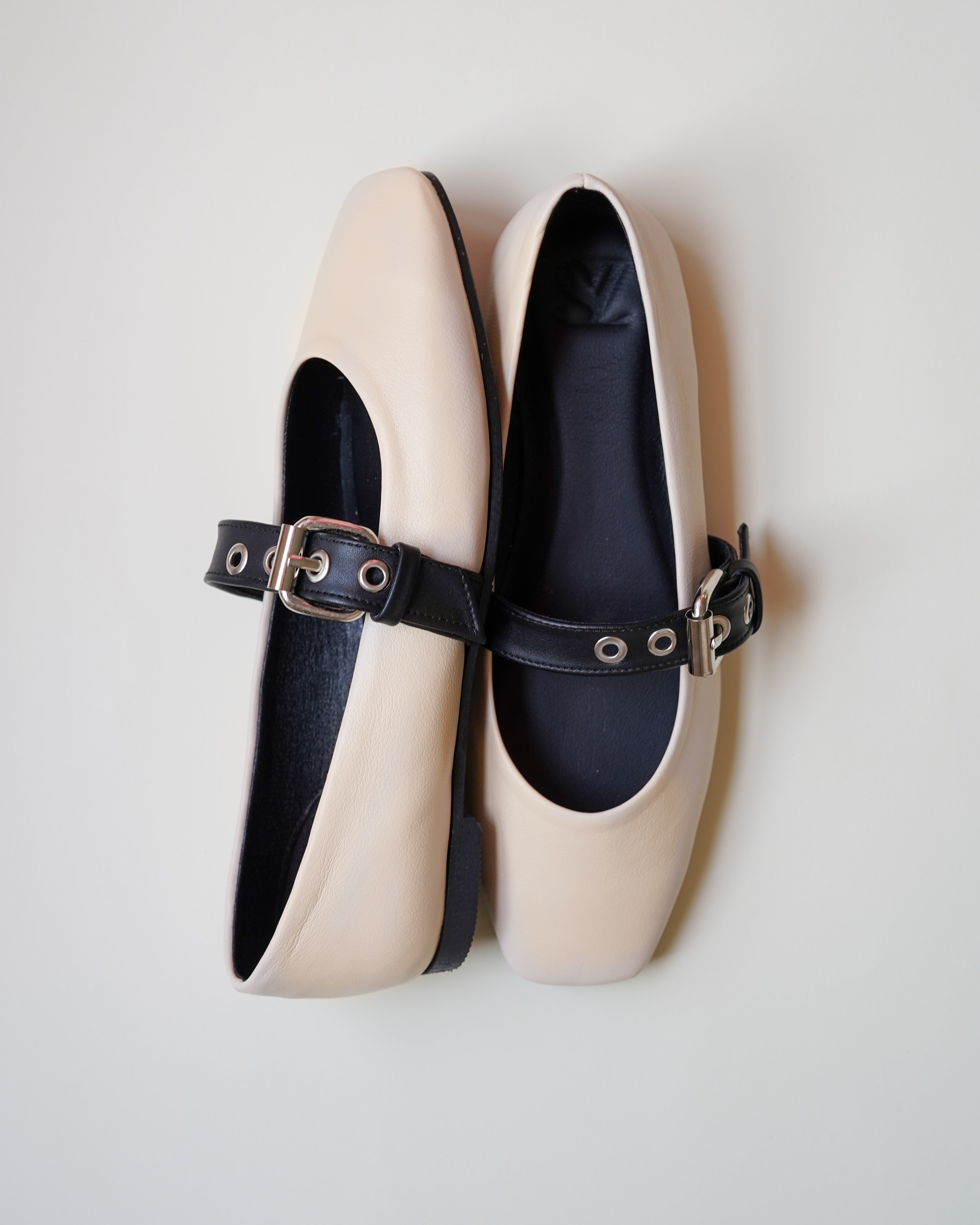 Beige x Black MaryJane flats