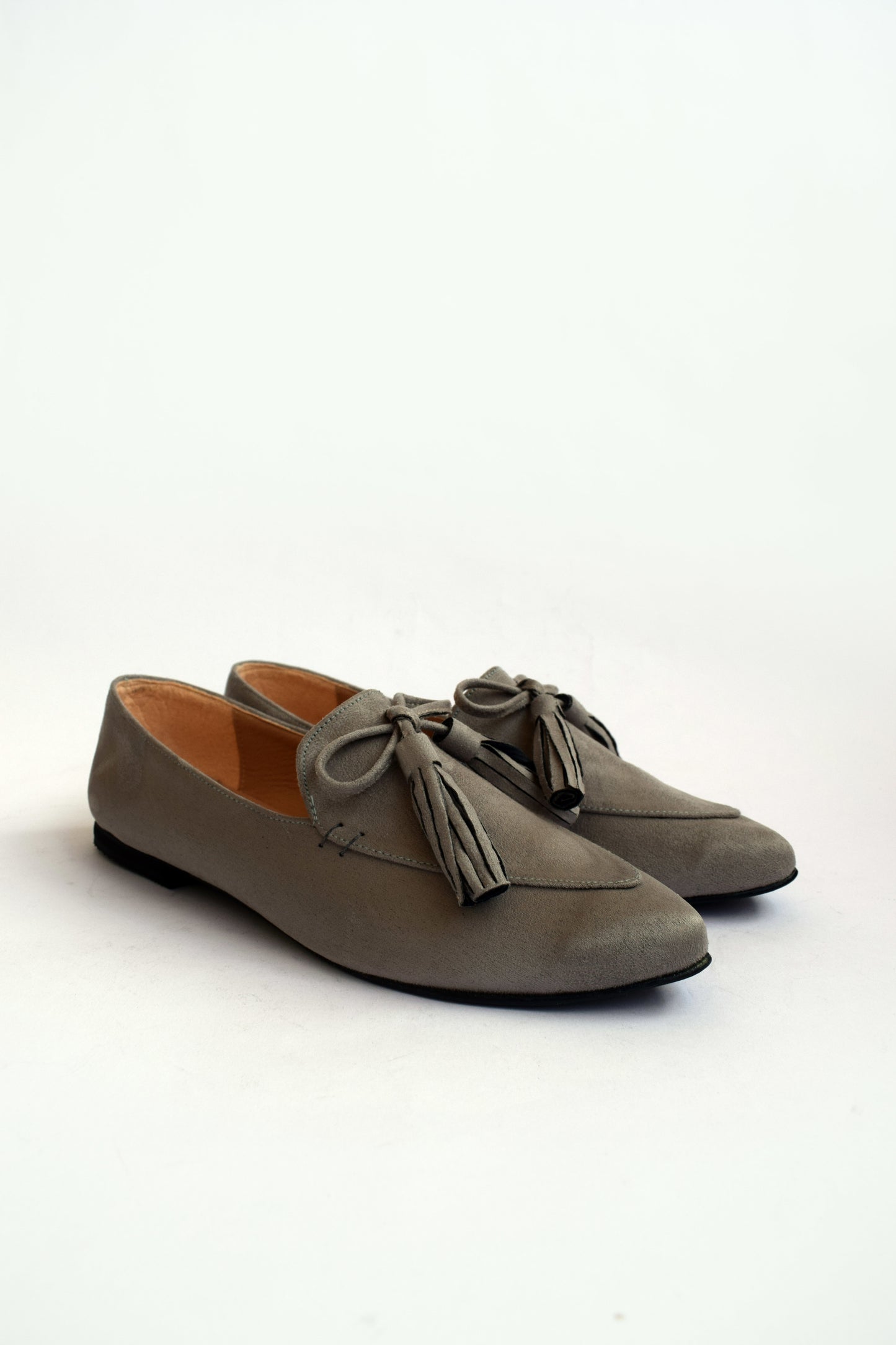 Light Grey Pointed Bow Tasseled Loafers