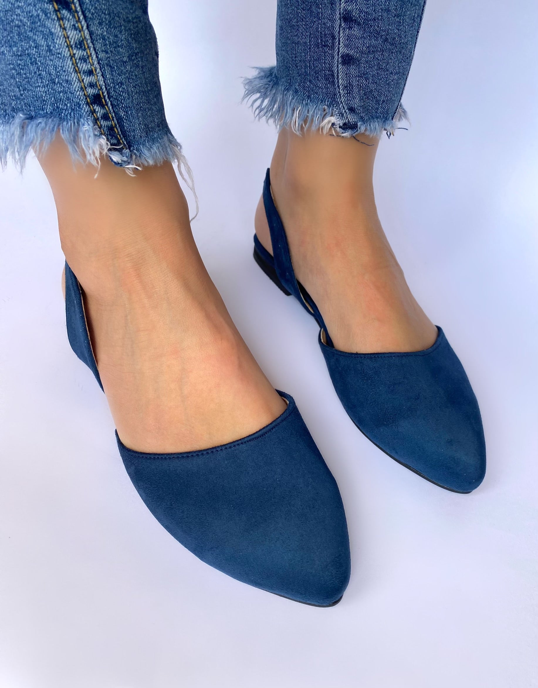 Dark blue flat on sale shoes