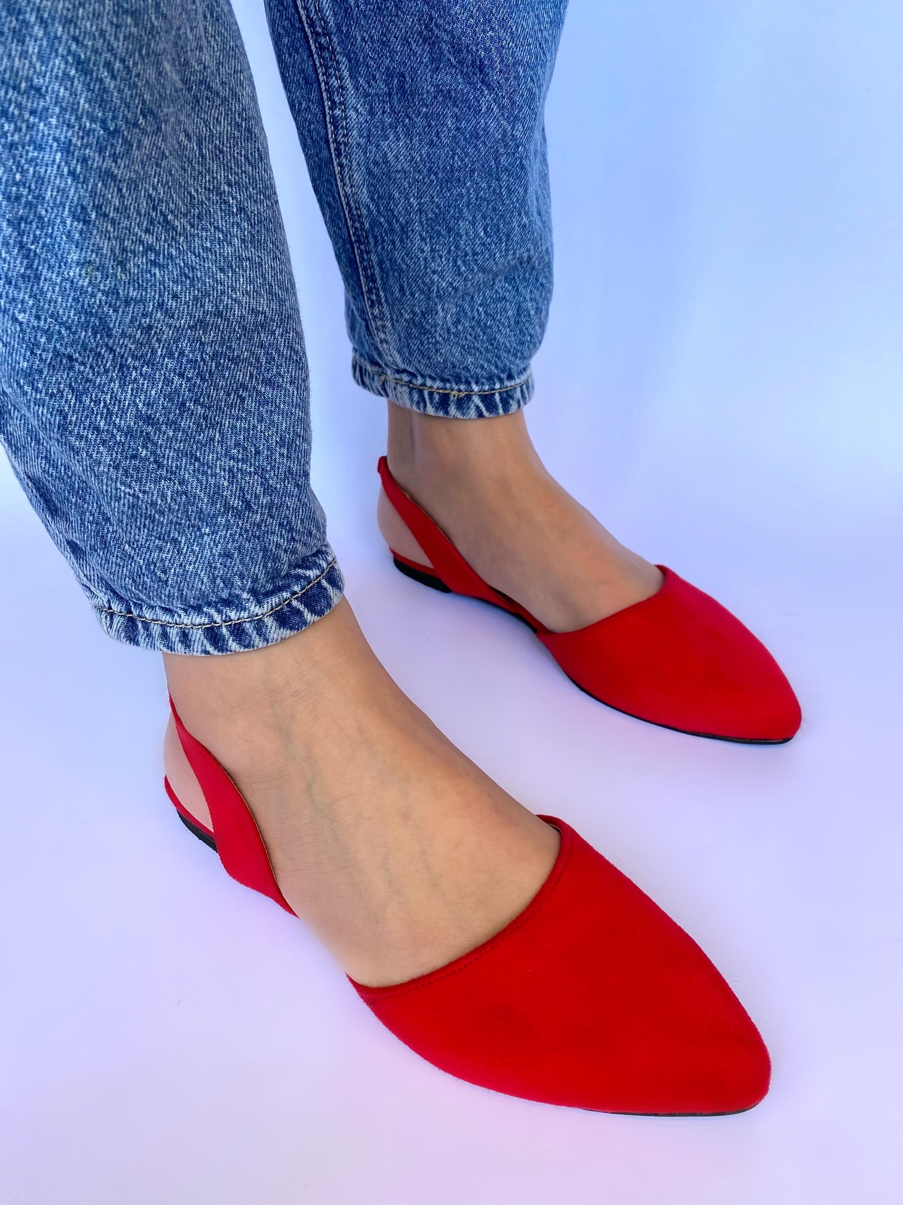 Red flat hot sale slingback shoes