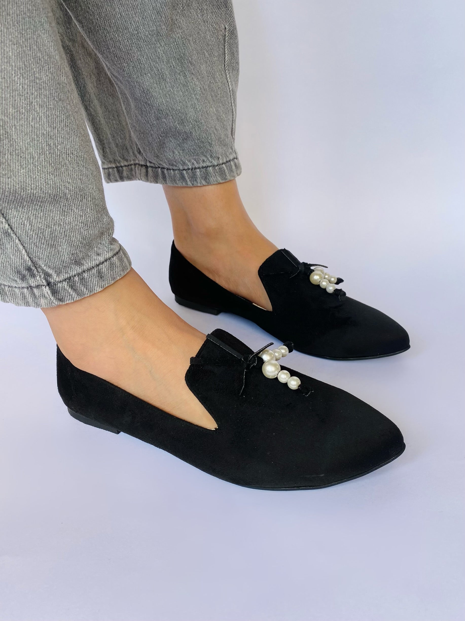Black Pointed Pearls Loafers