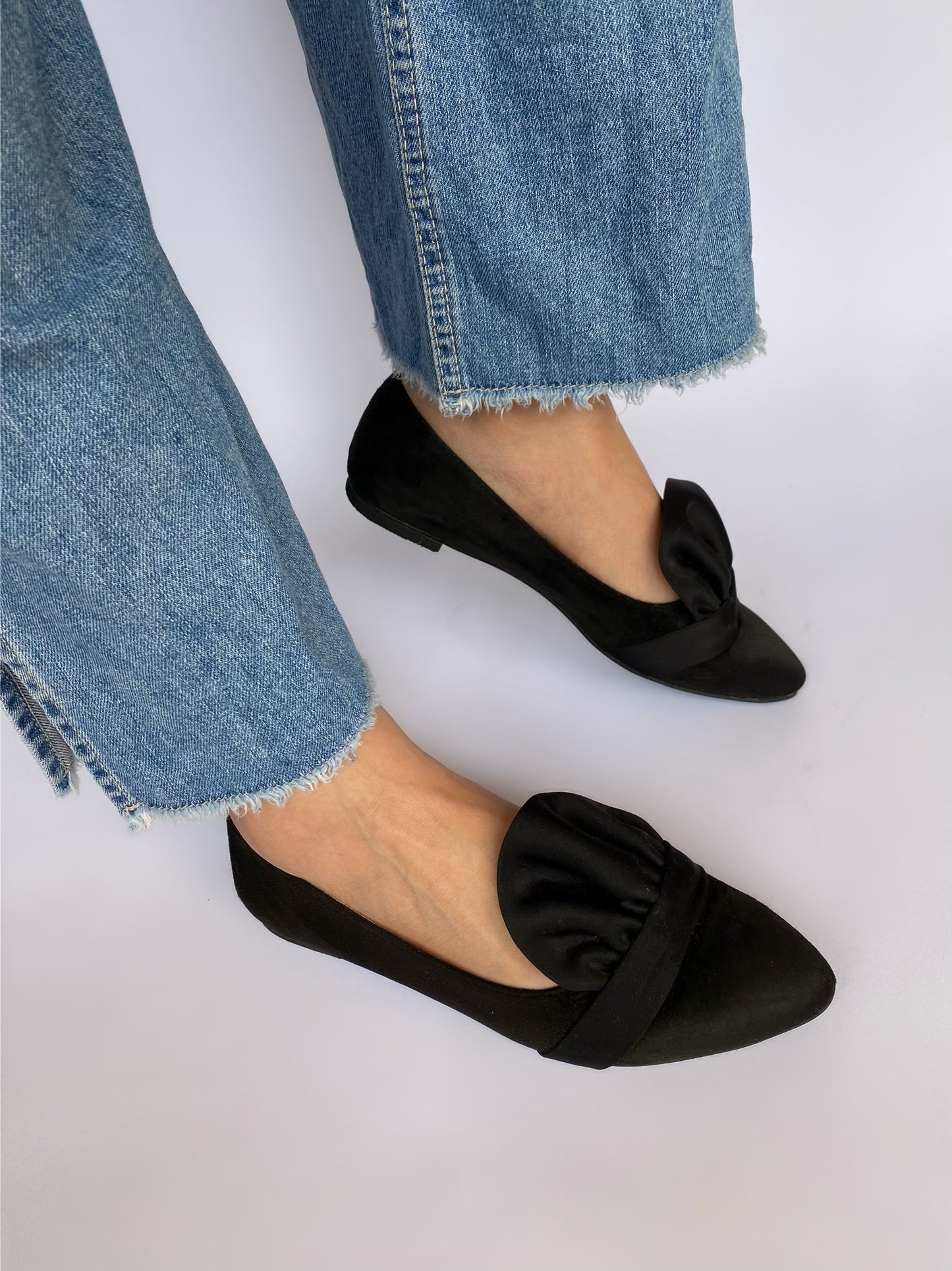 Black Pointed Corals Flats